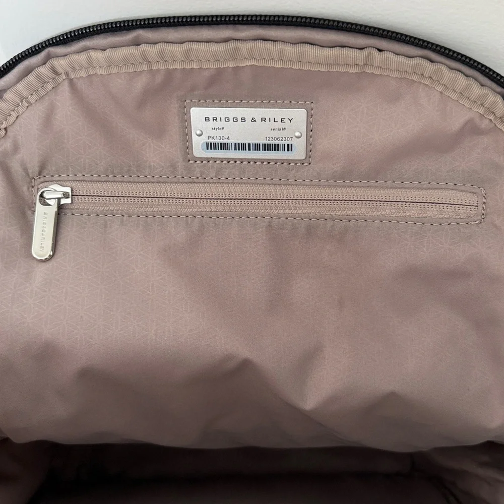 Briggs & Riley Rhapsody Essential Backpack - Picture 9 of 11